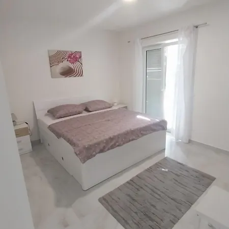 Guest house Miletic Jelsa (Hvar)