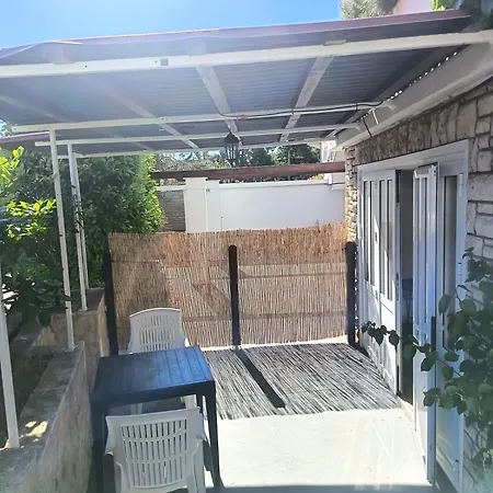 Gostinjska kuća Miletic 4*