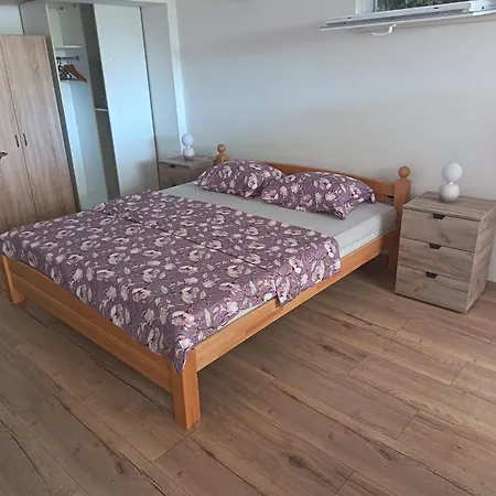Miletic Jelsa (Hvar)