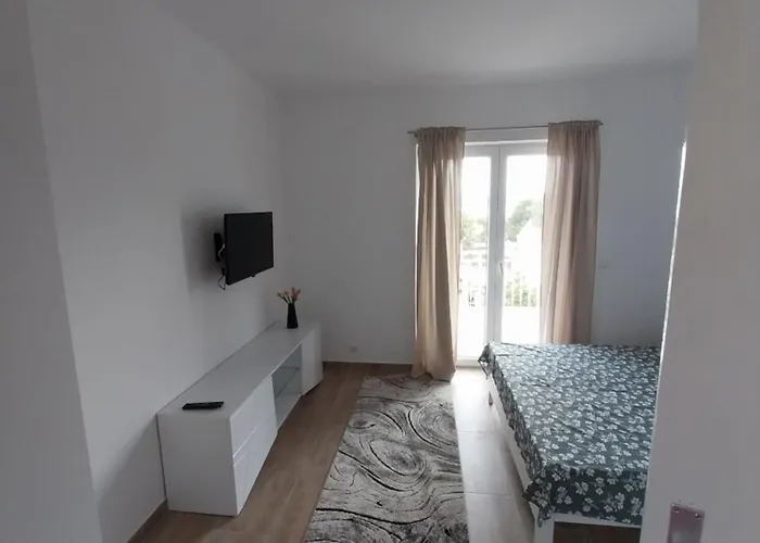 Miletić 4*