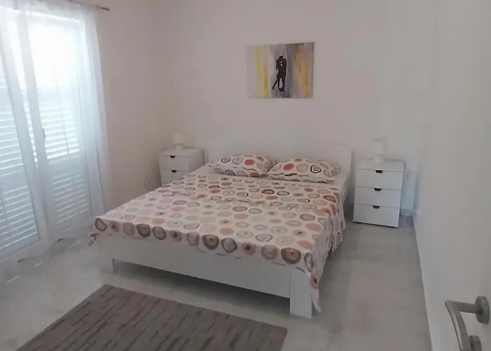 Miletić Jelsa (Hvar)